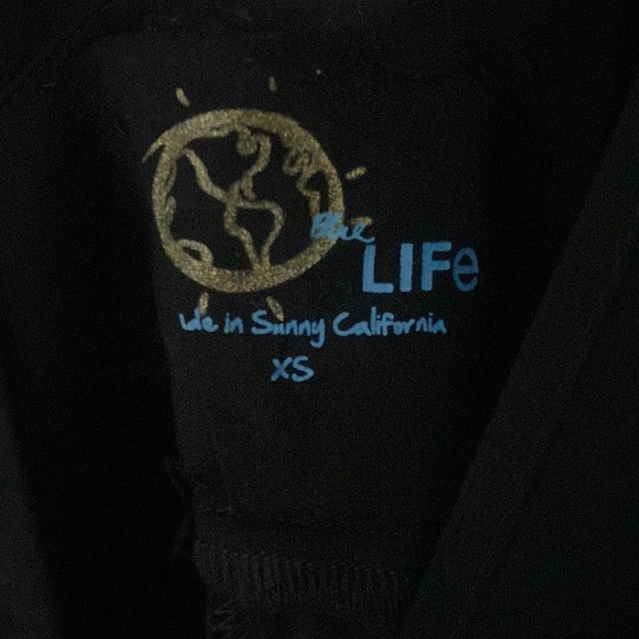 Blue Life Black finge sleeve romper - Picture 2 of 3